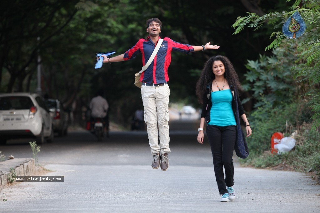Pora Pove Movie Stills - 27 / 27 photos