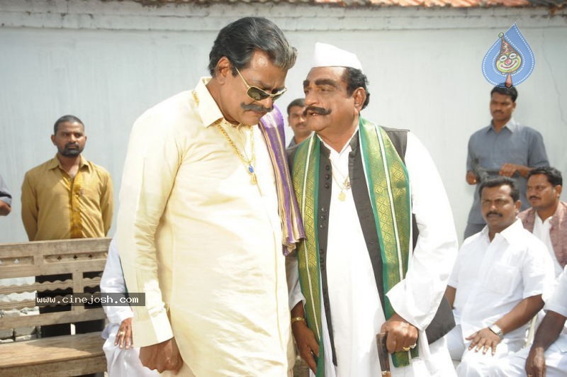 Poru Telangana Movie Stills - 14 / 24 photos