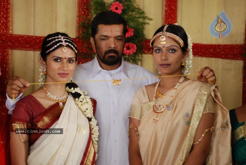 Posani's Nitya Pellikoduku Movie Stills - 5 / 79 photos