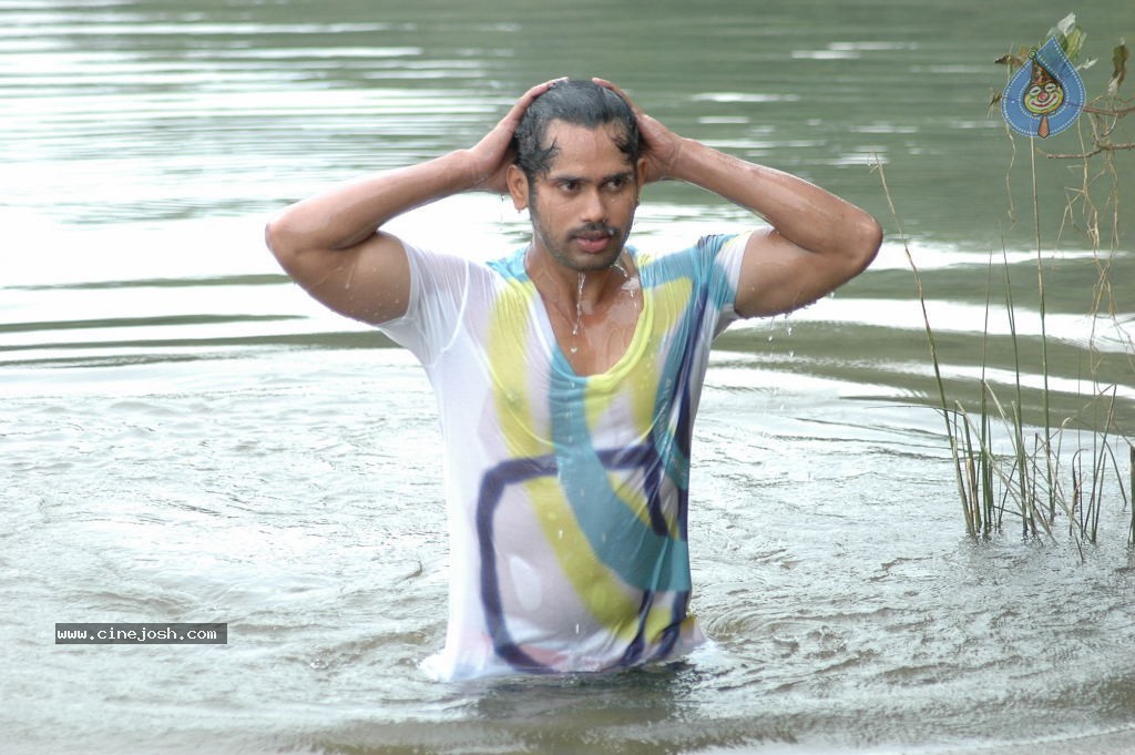 Pranaya Veedhullo New Stills - 11 / 12 photos