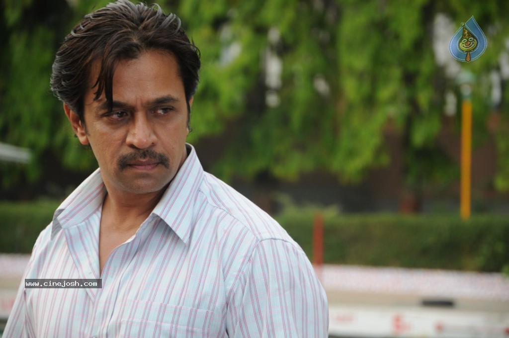 Prasad Arjun Tamil Movie Stills - 16 / 22 photos