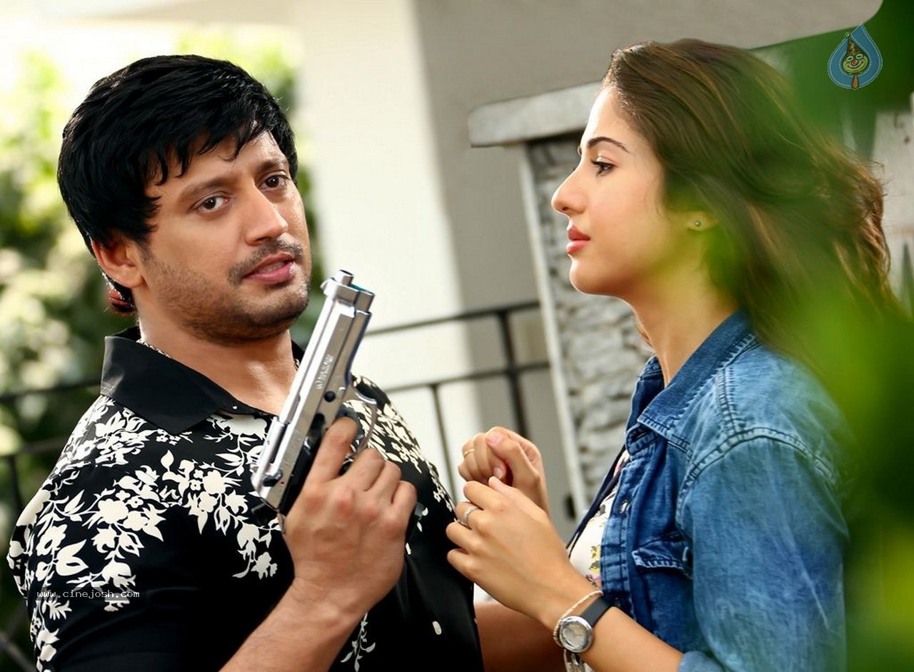 Prashanth Saahasam Tamil Movie Stills - 17 / 17 photos