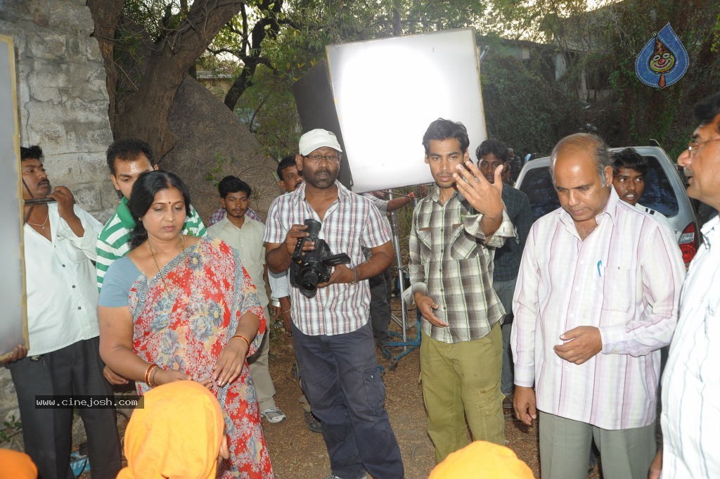 Prayogam Movie New Stills - 24 / 60 photos