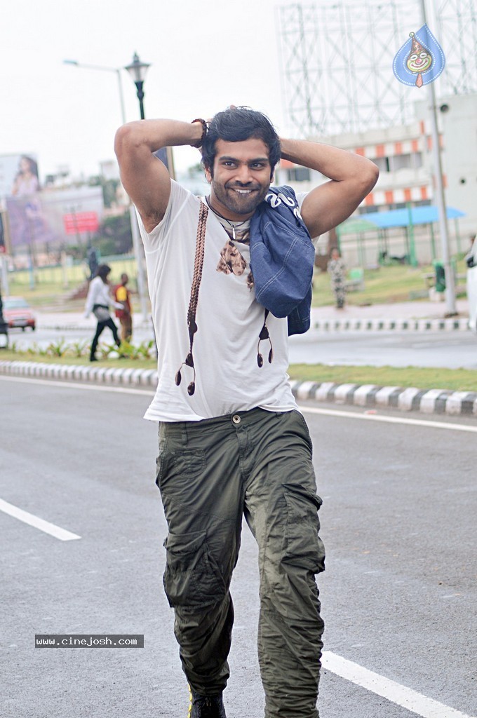 Prema Geema Jantha Nai Gallery - 10 / 17 photos