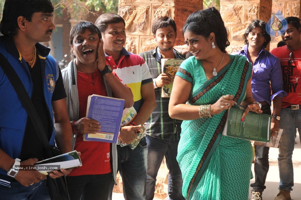 Prema Geema Jantha Nai Working Stills - 6 / 12 photos