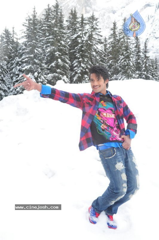 Prema Kavali Movie New Gallery - 10 / 159 photos