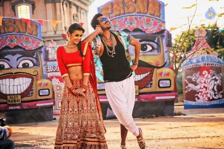 Prema Leela Pelli Gola Movie Posters and Photos - 13 / 18 photos