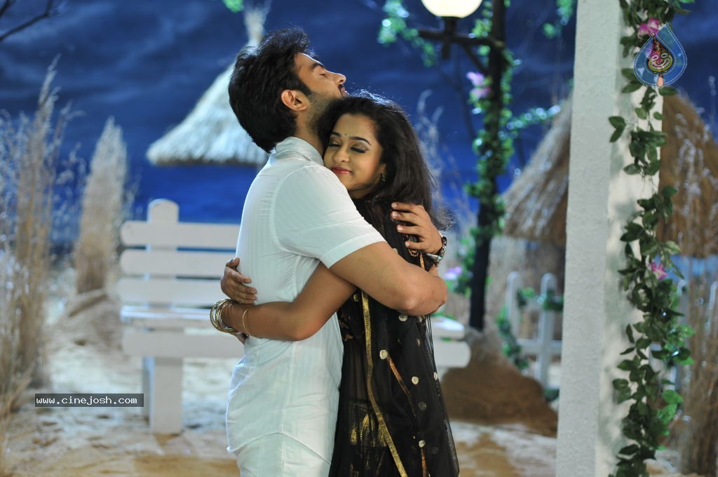 Premakatha Chitram Movie Stills - 1 / 6 photos