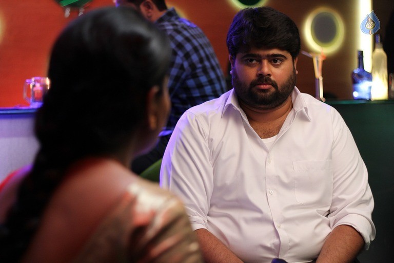 Premalo Padithe 100 Percent Breakup Movie Photos - 7 / 12 photos
