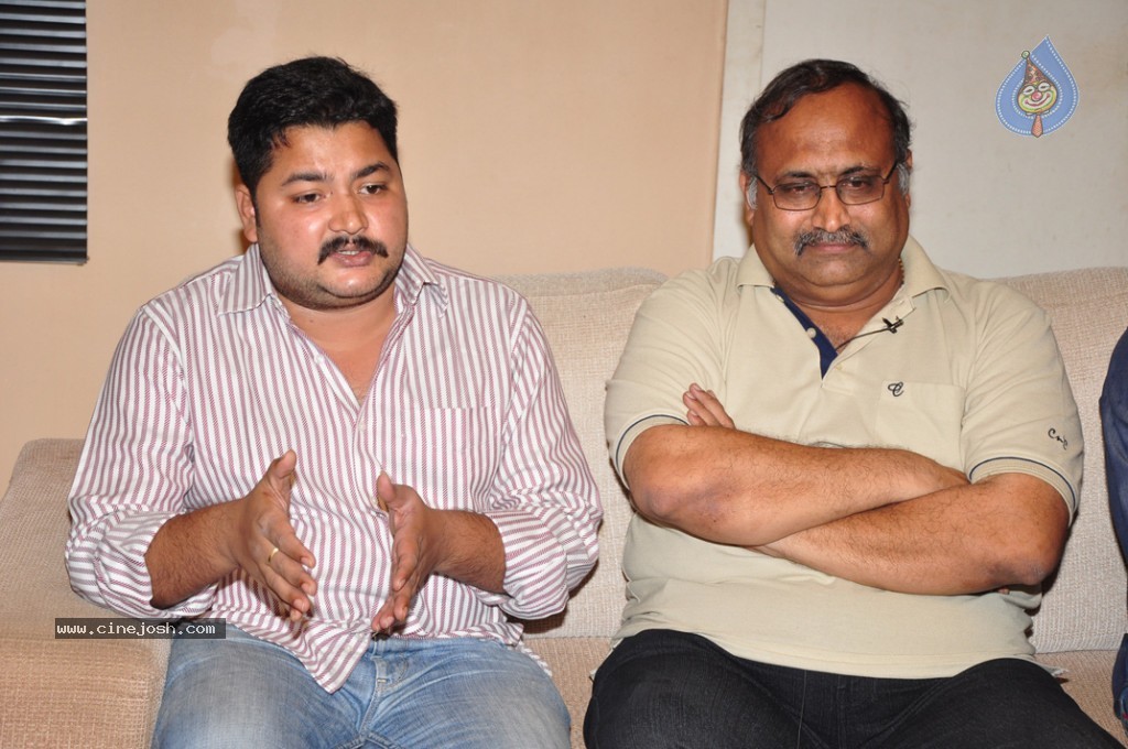 Premalo Padithe Movie Stills - 29 / 50 photos