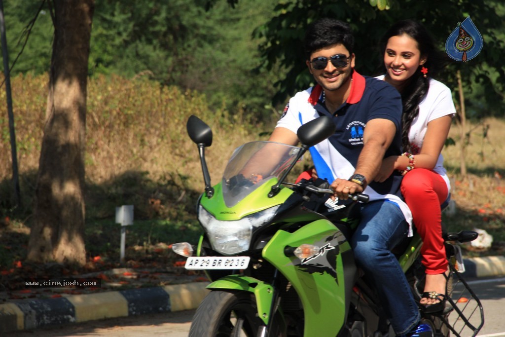 Premantene Chitram Movie Photos - 67 / 104 photos