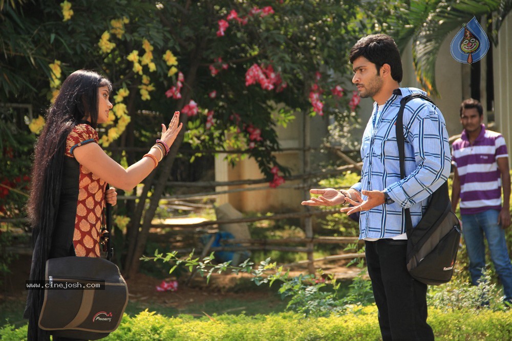Premantene Chitram PM and Stills - 24 / 66 photos