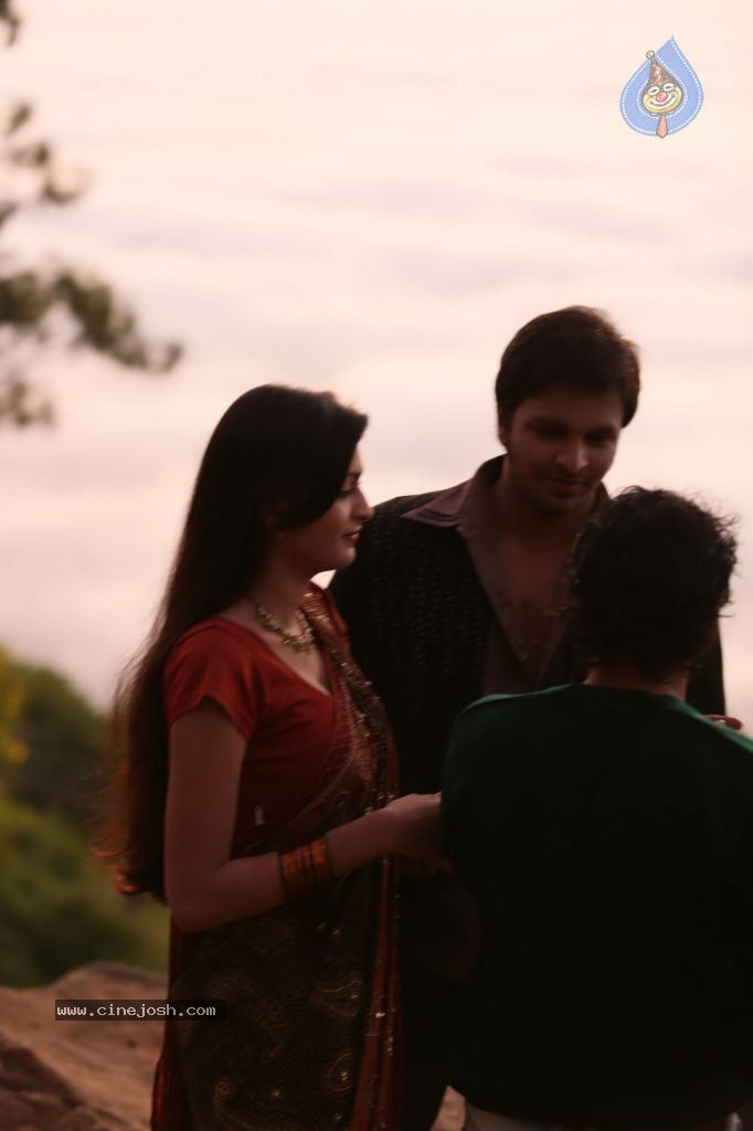 Premisthe Poye Kaalam Stills n Walls - 31 / 60 photos