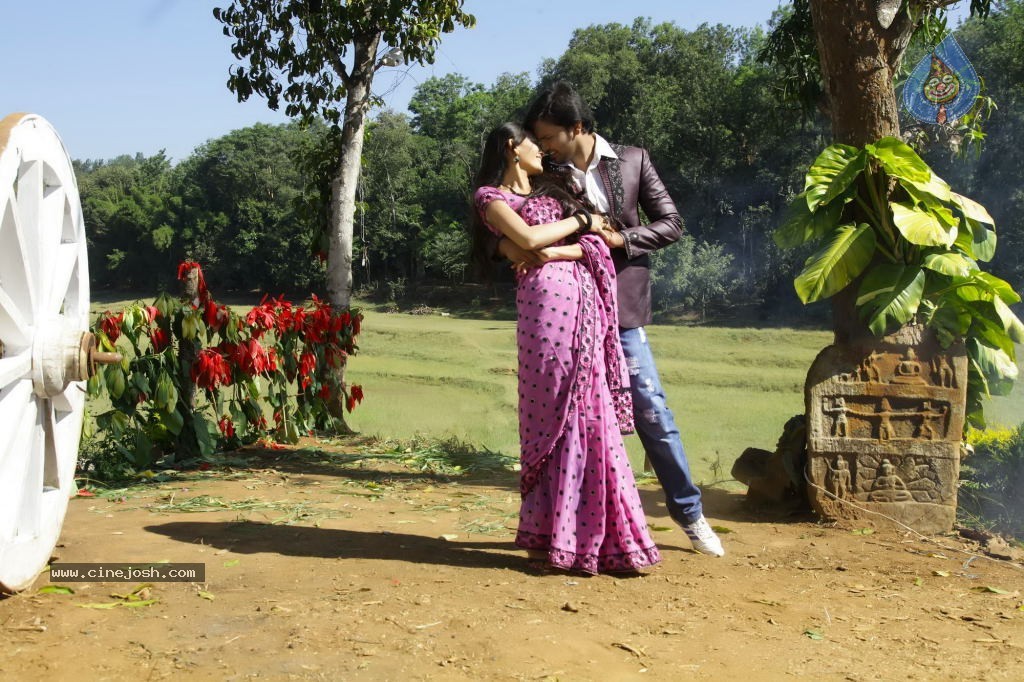 Premisthe Poye Kaalam Stills n Walls - 43 / 60 photos