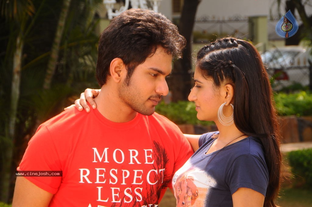 Present Love Movie Stills - 20 / 30 photos