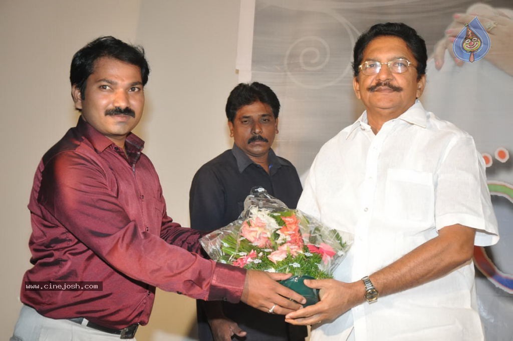Priya Nee Meedey Aashaga Audio Launch n Stills - 34 / 62 photos