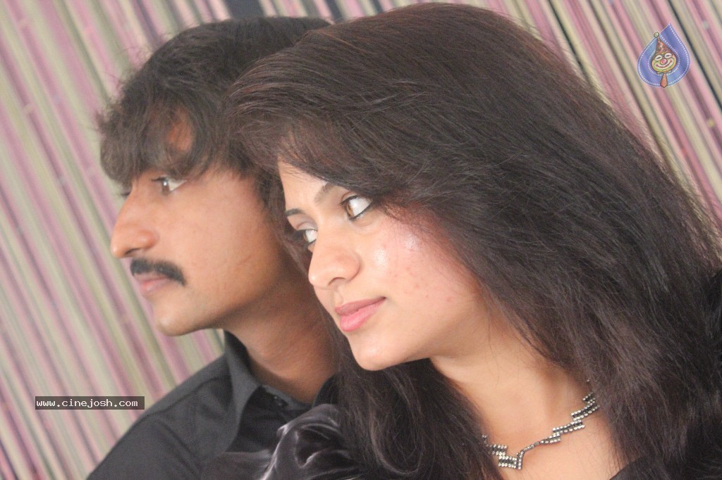 Priya Premalo Pream Stills and Walls - 11 / 69 photos