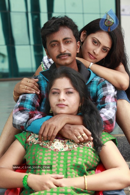 Priya Premalo Pream Stills and Walls - 51 / 69 photos