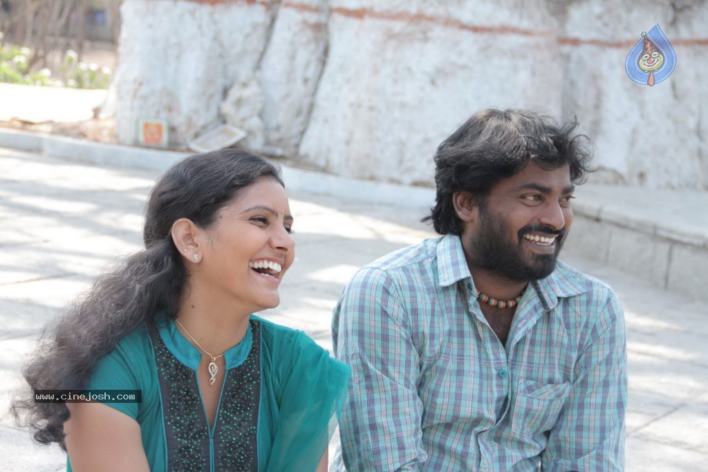 Priyaa Neemeede Aasaga Movie Stills - 10 / 51 photos