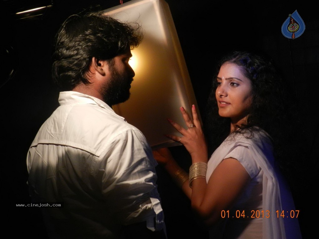 Priyaa Neemeede Aasaga Movie Stills - 28 / 51 photos