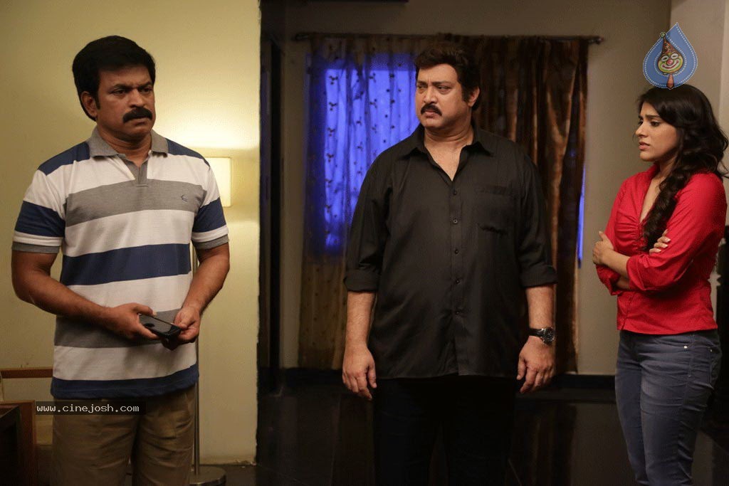 Priyamudan Priya Tamil Movie Stills - 25 / 111 photos