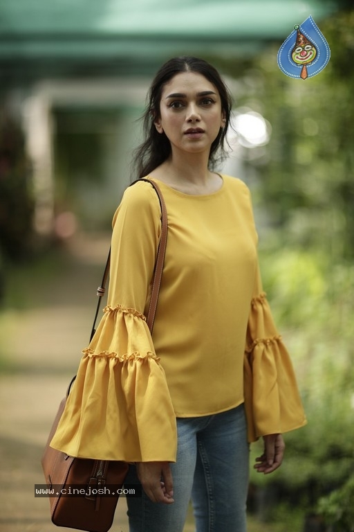 Psycho Tamil Movie Stills - 4 / 33 photos