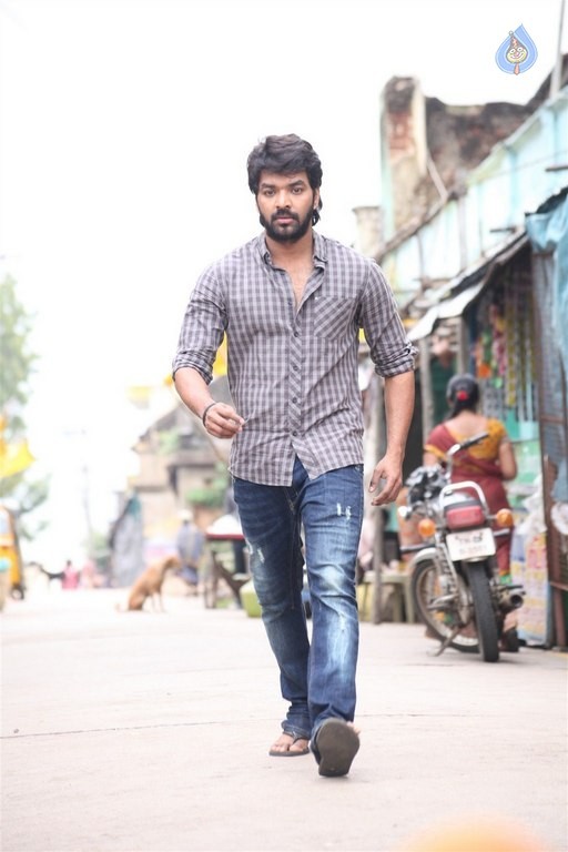 Pugazh Tamil Film Photos - 9 / 30 photos