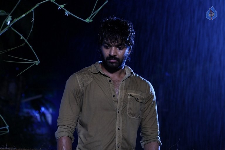 Pugazh Tamil Film Photos - 20 / 30 photos