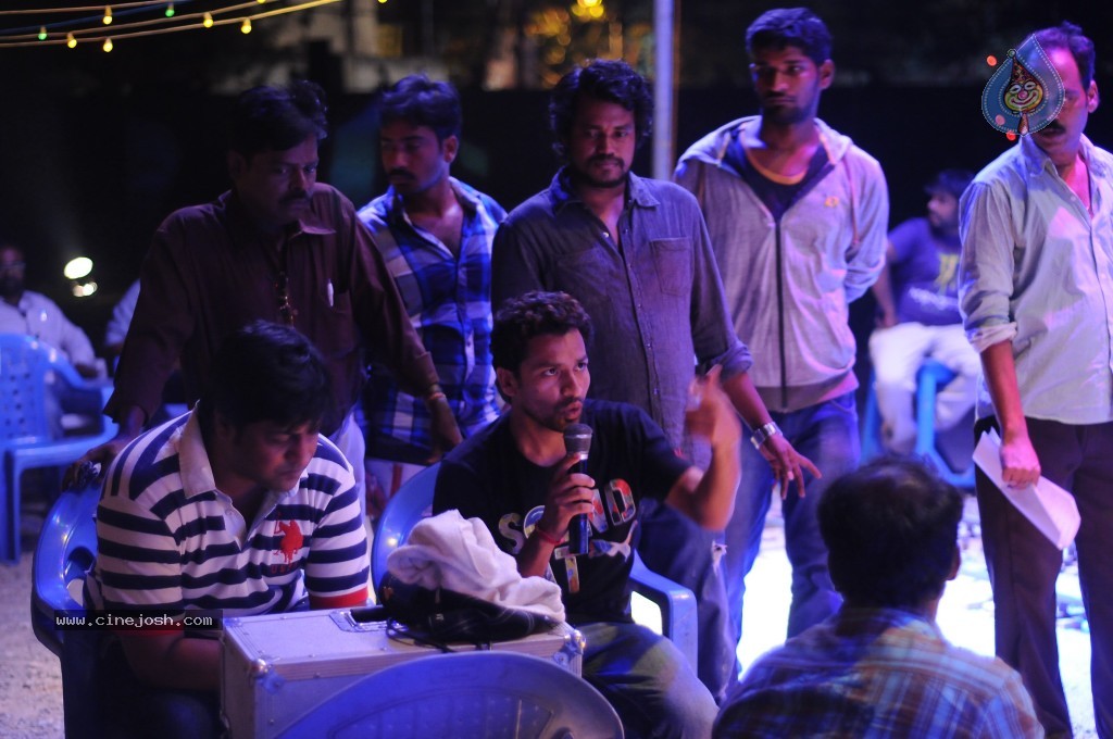 Pustakamlo Konnipageelu Missing New Stills - 13 / 66 photos