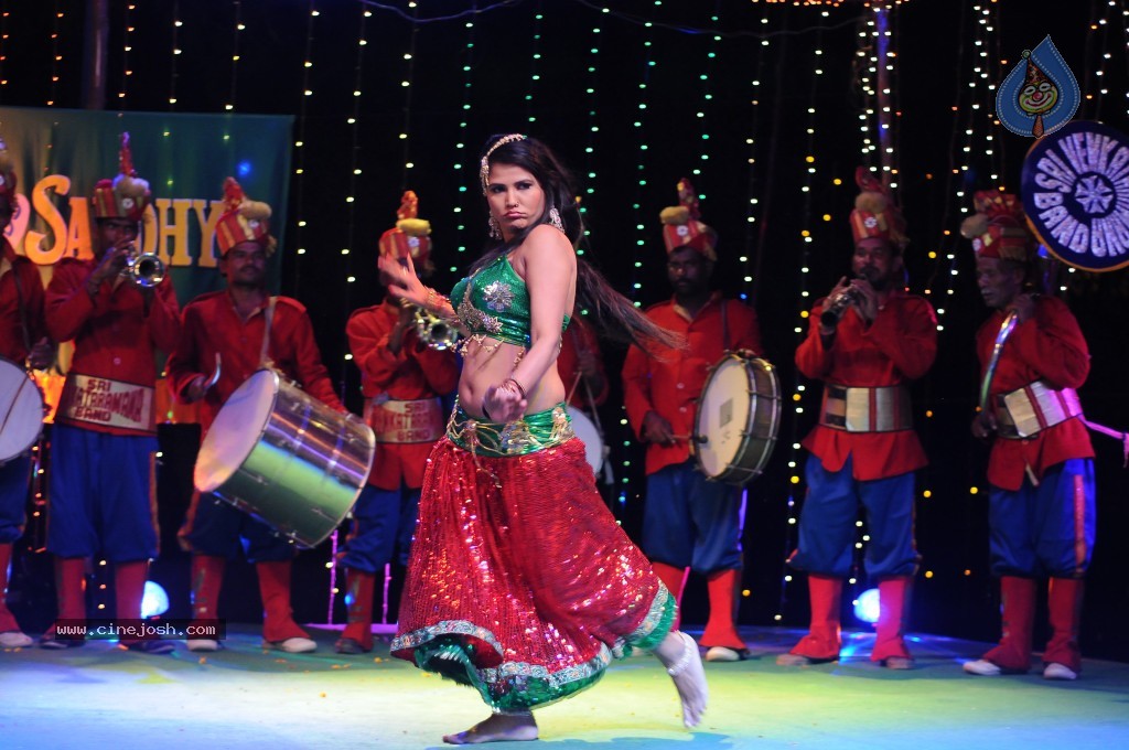 Pustakamlo Konnipageelu Missing New Stills - 33 / 66 photos