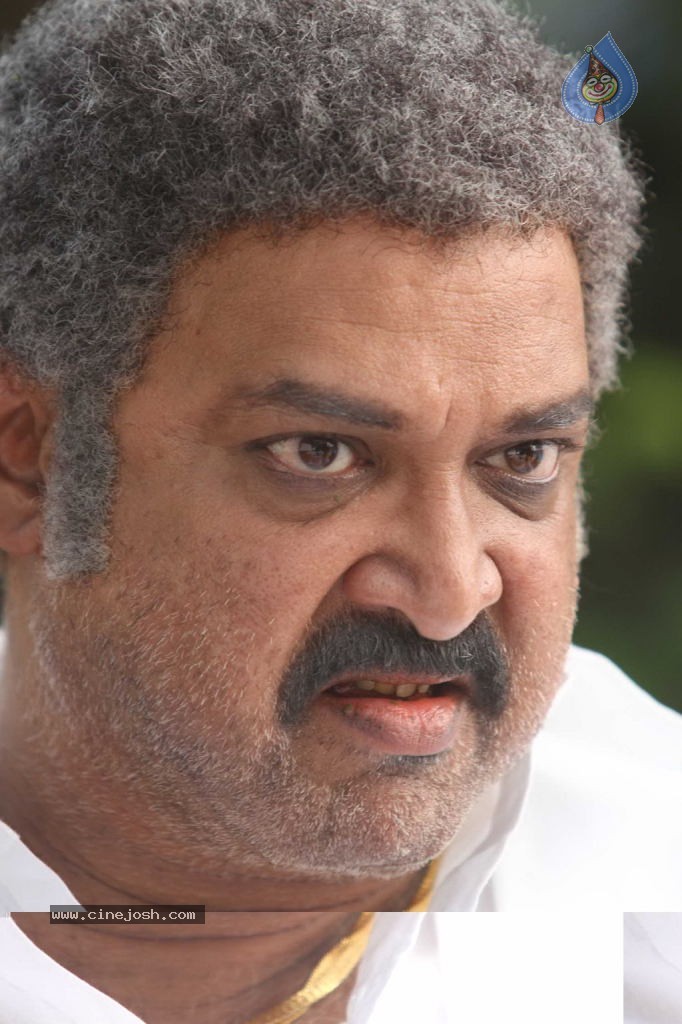 Puthagam Tamil Movie Stills - 9 / 114 photos