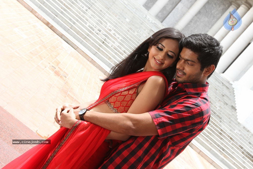 Puthagam Tamil Movie Stills - 20 / 114 photos