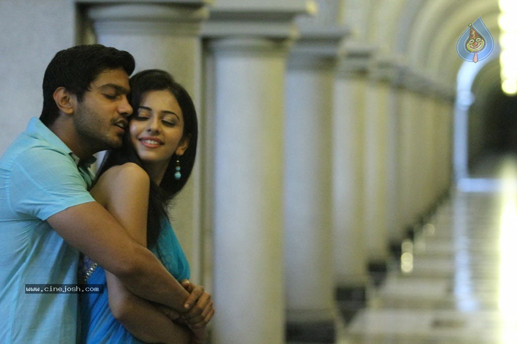 Puthagam Tamil Movie Stills - 24 / 114 photos
