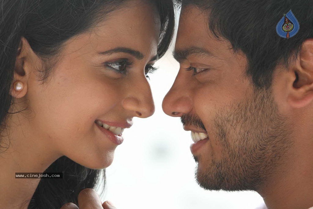 Puthagam Tamil Movie Stills - 46 / 114 photos