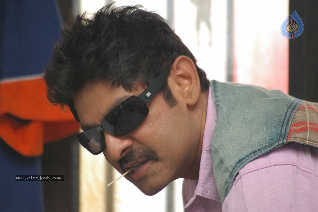 Puthagam Tamil Movie Stills - 51 / 114 photos
