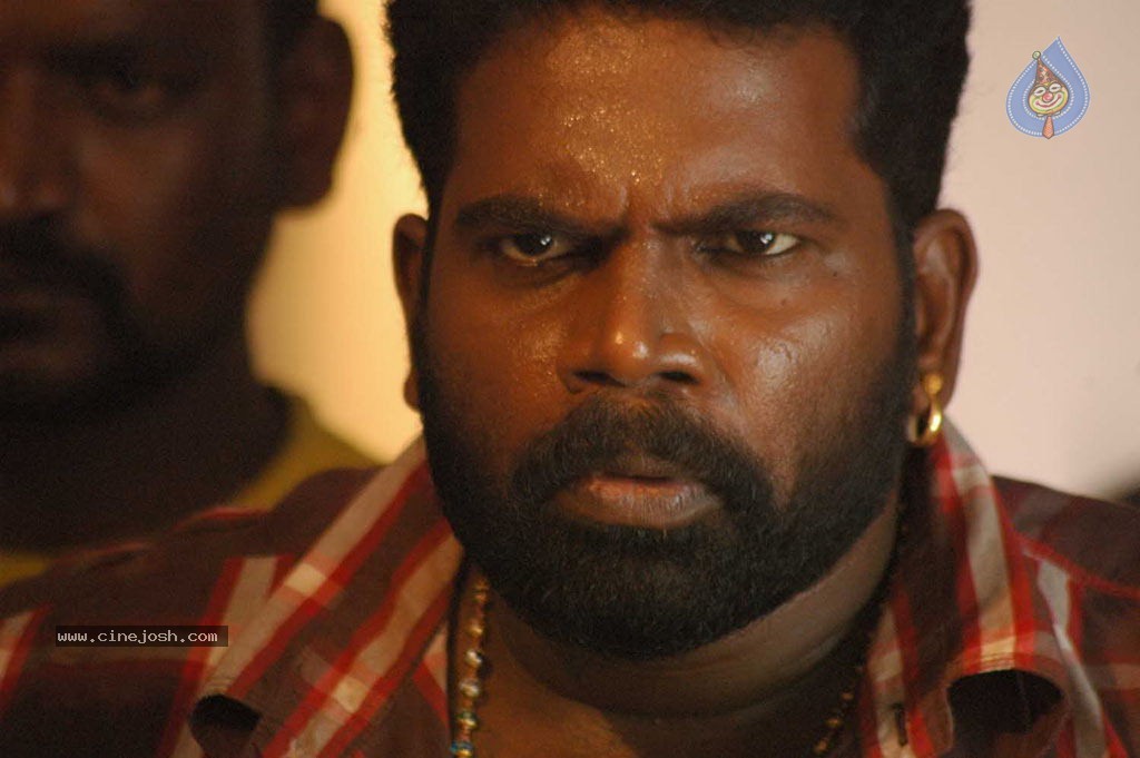 Puthagam Tamil Movie Stills - 65 / 114 photos