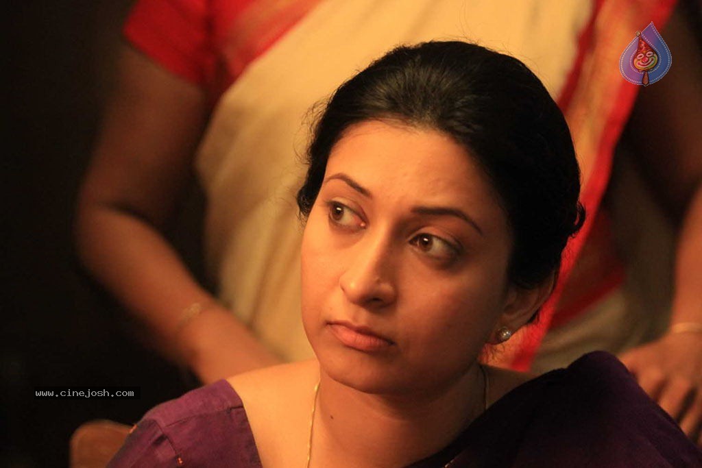 Puthagam Tamil Movie Stills - 91 / 114 photos