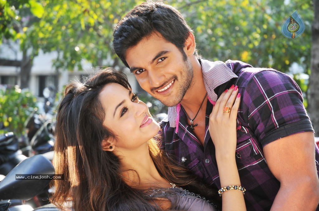 Pyar Mein Padipoyane New Stills - 39 / 39 photos