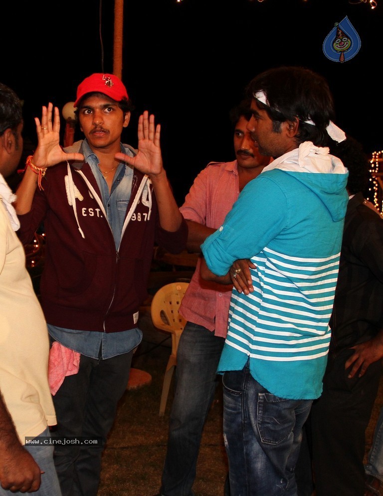 Ra Ra Krishnayya Stills n Walls - 8 / 17 photos