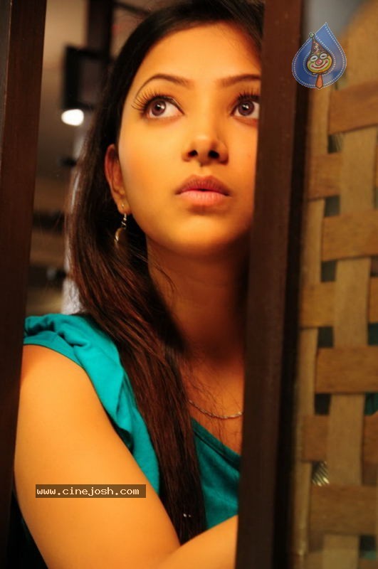 Ra Ra Tamil Movie Stills - 7 / 33 photos