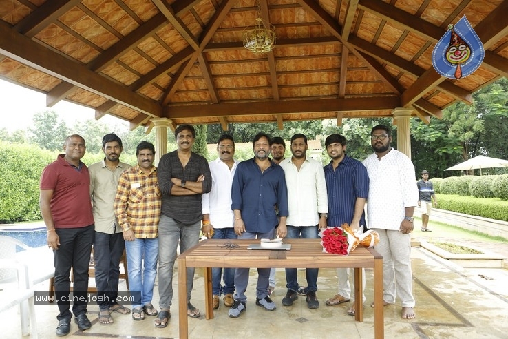Raagala 24 Gantallo Teaser Launch Photos - 5 / 13 photos