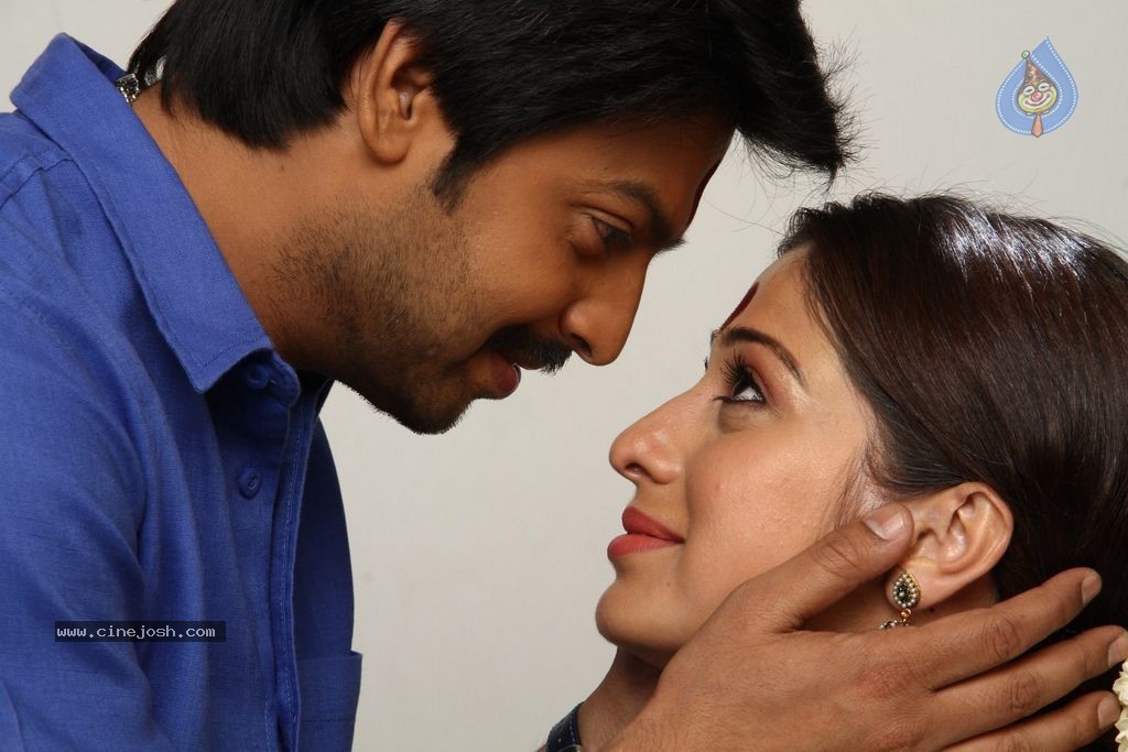 Raai Laxmi's Sowkarpettai Tamil Movie Photos - 23 / 30 photos