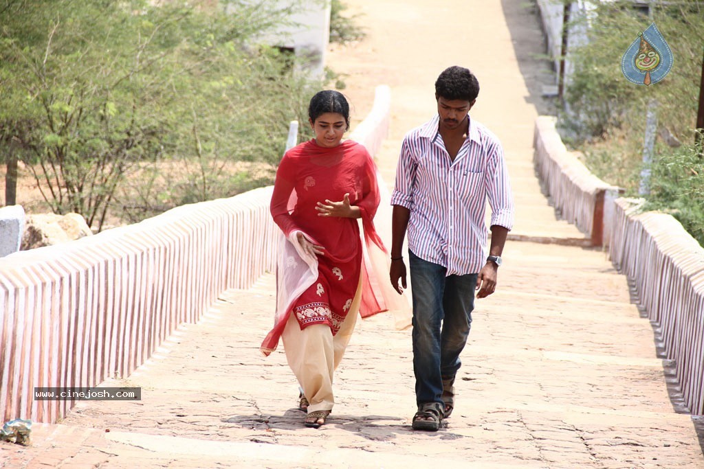 Raattinam Tamil Movie Stills - 17 / 31 photos