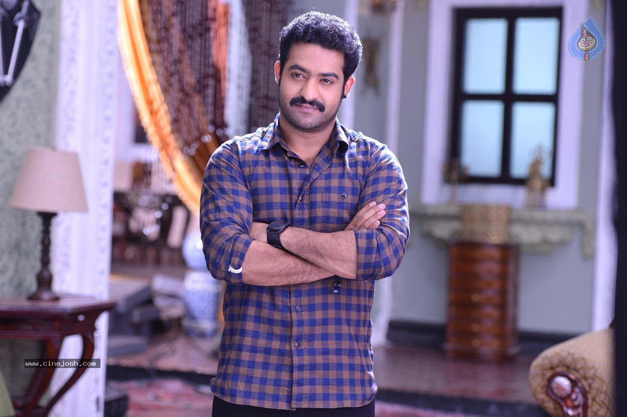 Rabhasa Movie New Photos - 3 / 11 photos