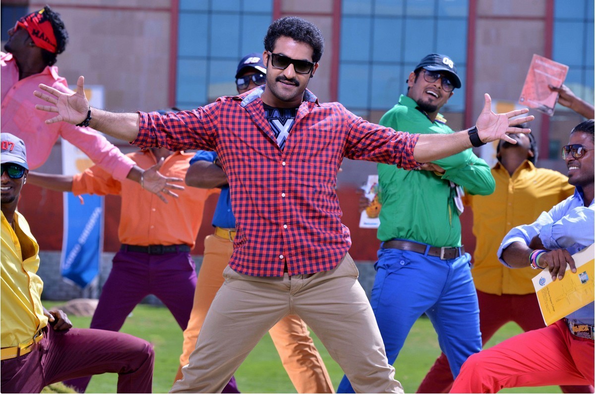 Rabhasa New Stills n Posters - 1 / 11 photos