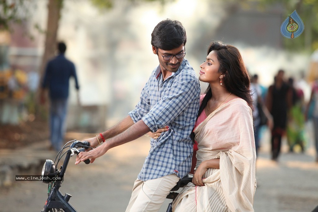 Raghuvaran B Tech Movie Stills Photo 3 of 15 Raghuvaran B Tech Movie Stills Photo 3 of 15