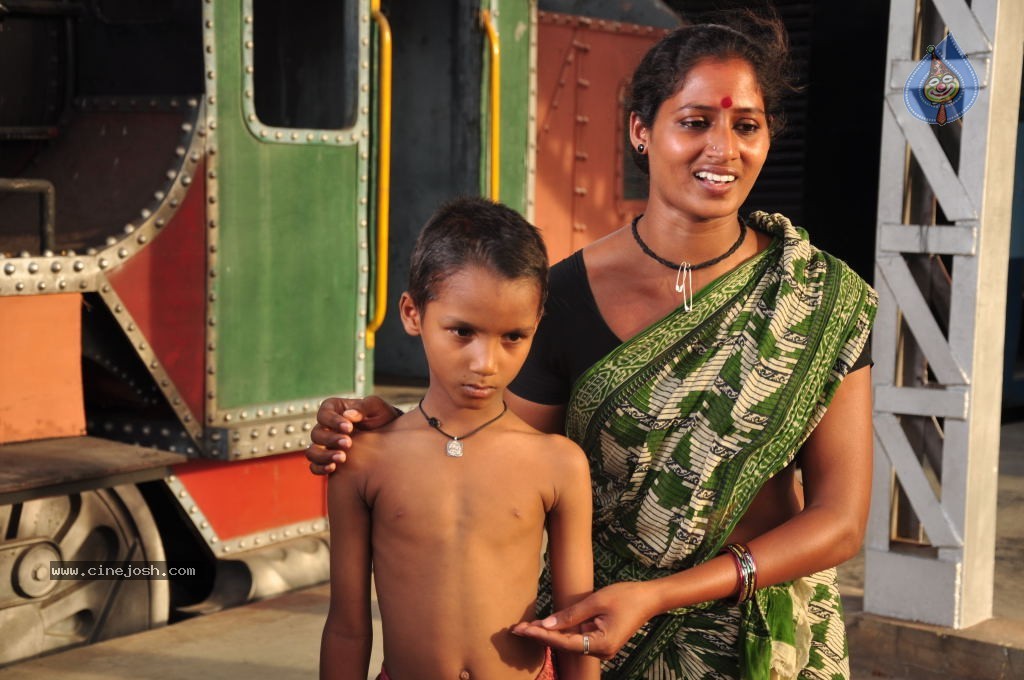 Railway Station Movie Stills - 7 / 64 photos