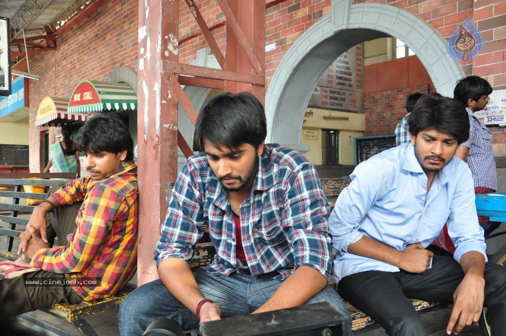 Railway Station Movie Stills - 13 / 64 photos