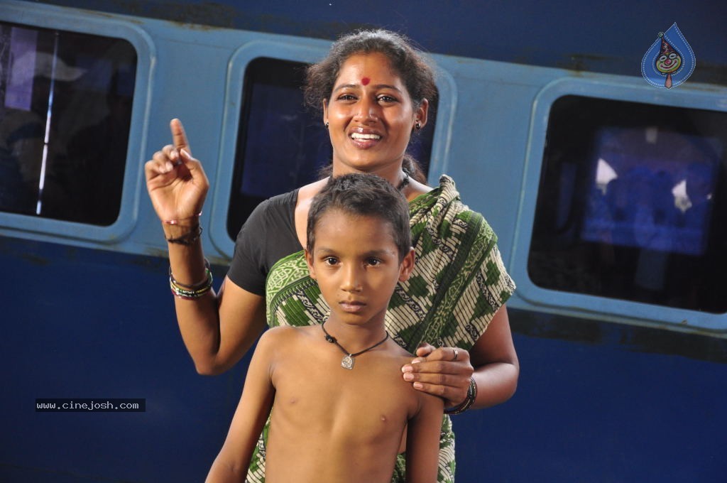 Railway Station Movie Stills - 63 / 64 photos