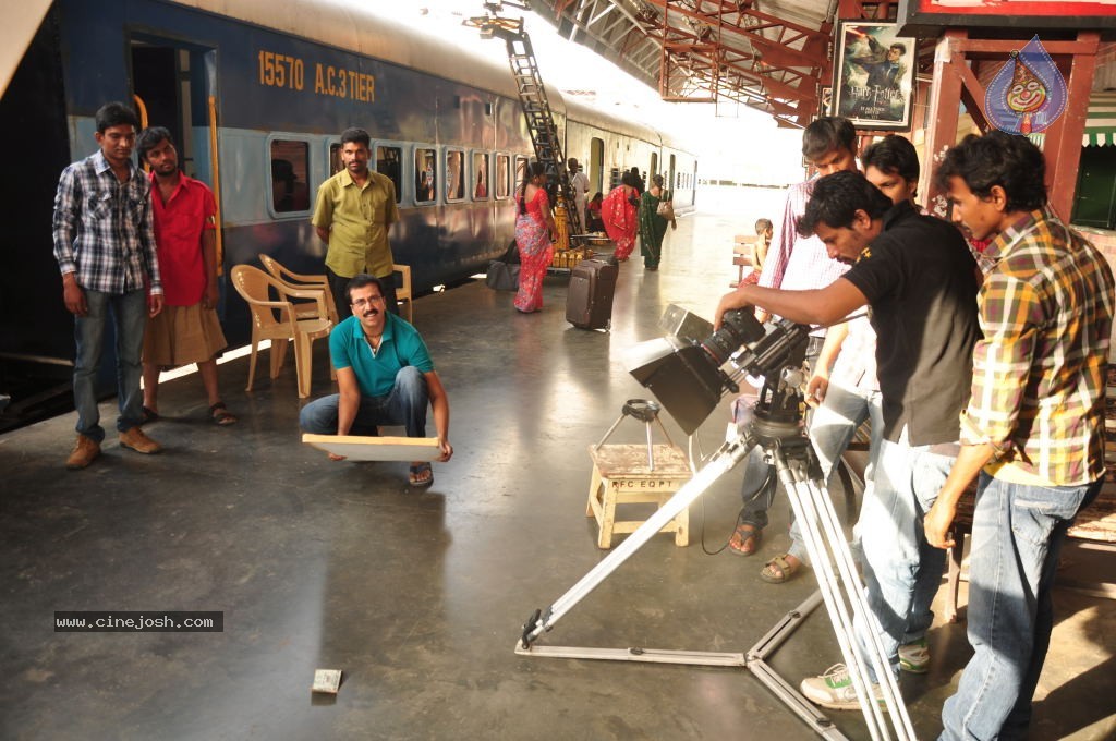 Railway Station Movie Stills - 37 / 49 photos